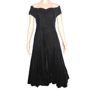 80's Vintage Off the Shoulder Velvet Midi Dress size 6 Petite